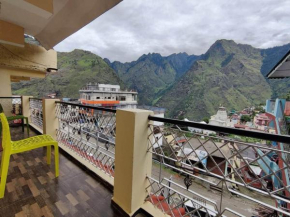 Odyssey Stays Joshimath - Near Narsingh Temple